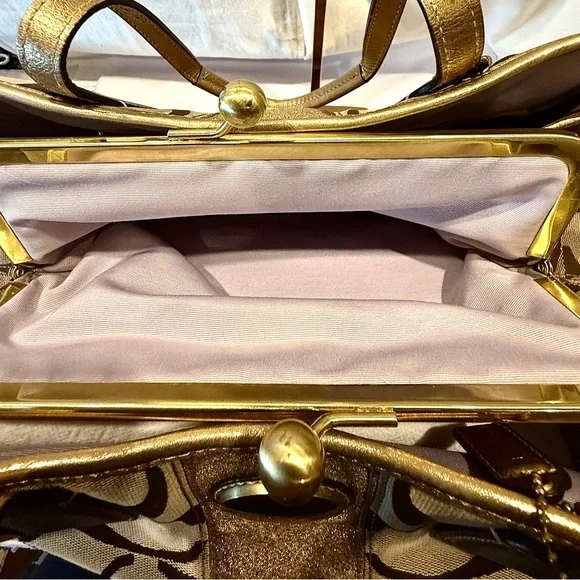 COACH Signature Stripe Framed Carryall Tote - Picture 9 of 13